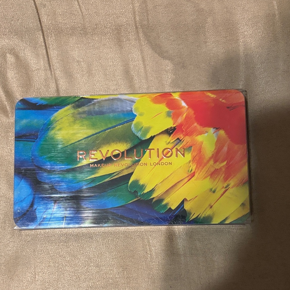 Revolution Bold Color Burst Palette